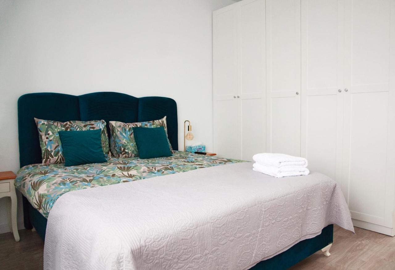Elis Apartment By Oasis Homes Oradea Eksteriør bilde